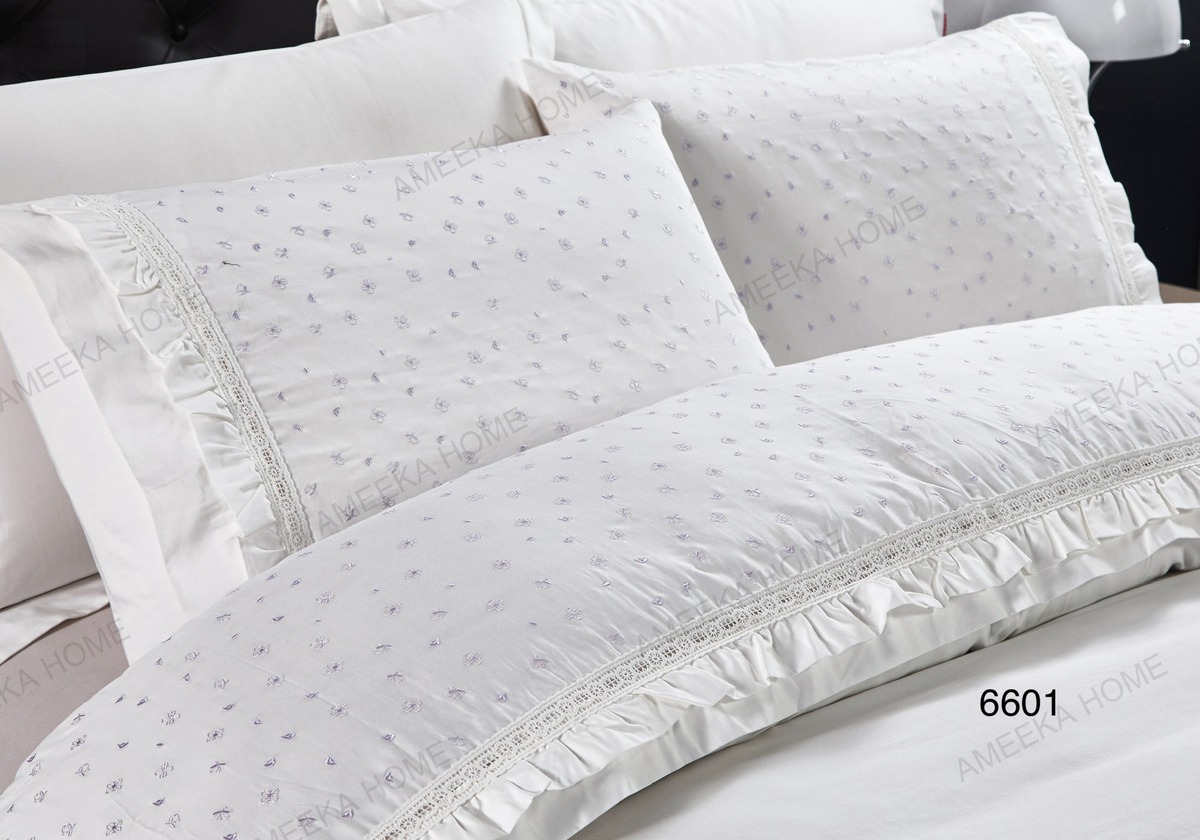 Refined Embroidered Bedding Collection · Photo 4