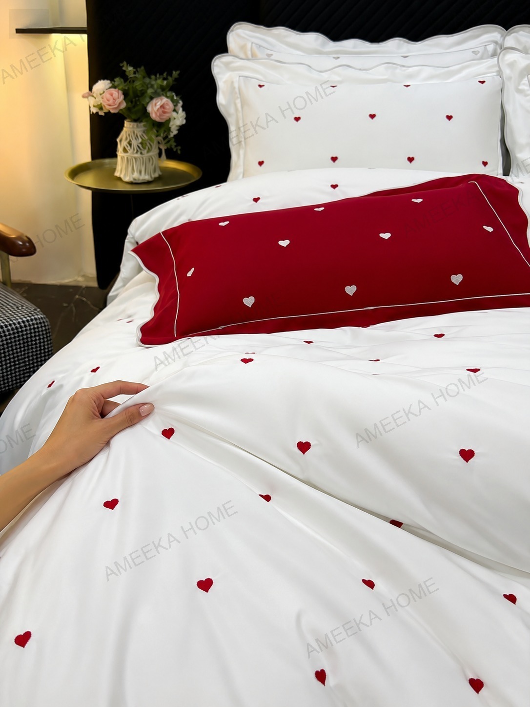 Refined Embroidered Bedding Collection · Photo 2