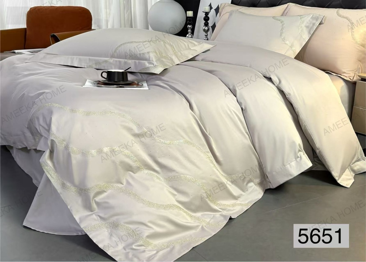 European Jacquard & Patterned Bedding Collection · Photo 96