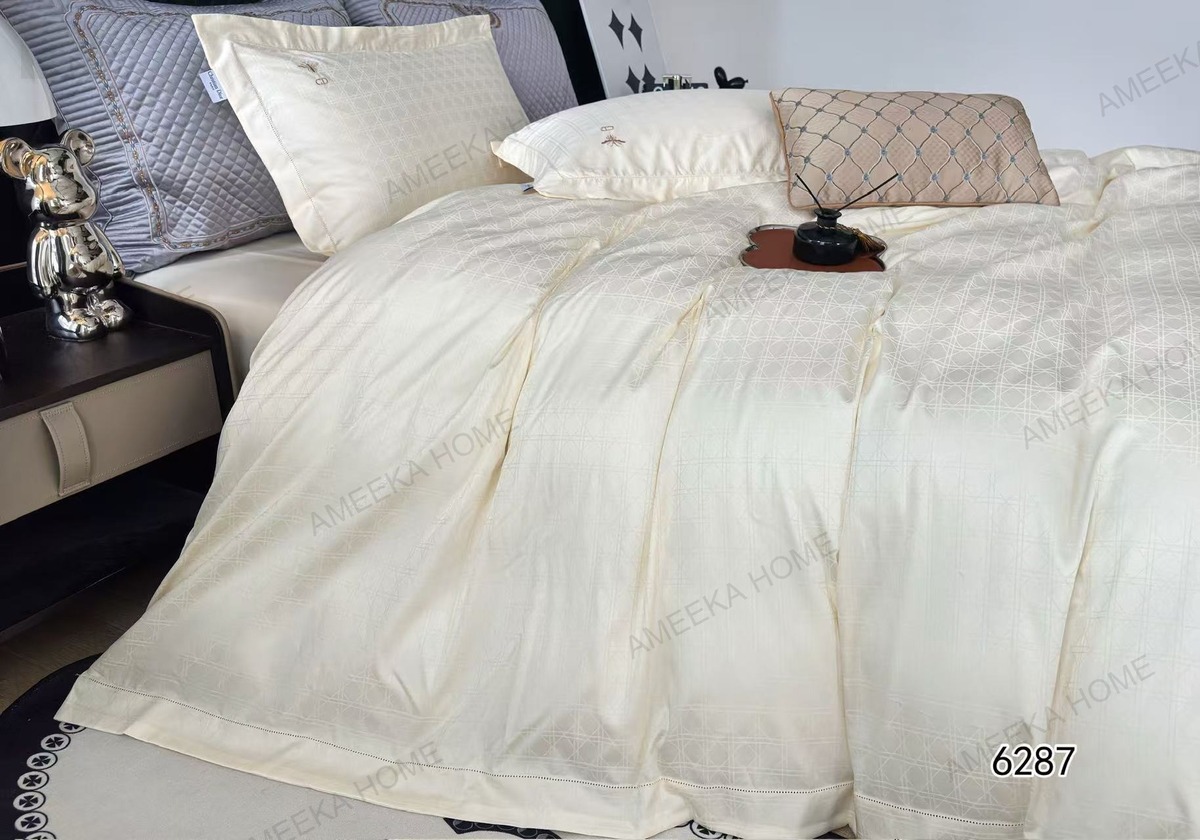 European Jacquard & Patterned Bedding Collection · Photo 98