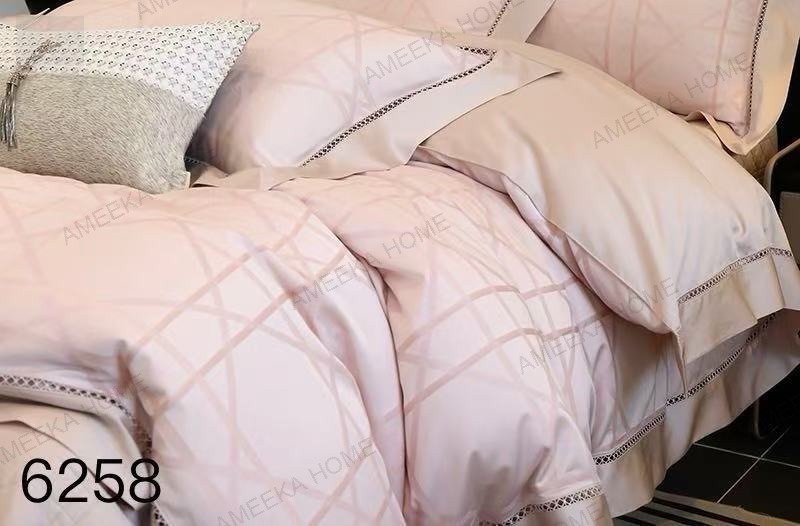 European Jacquard & Patterned Bedding Collection · Photo 70