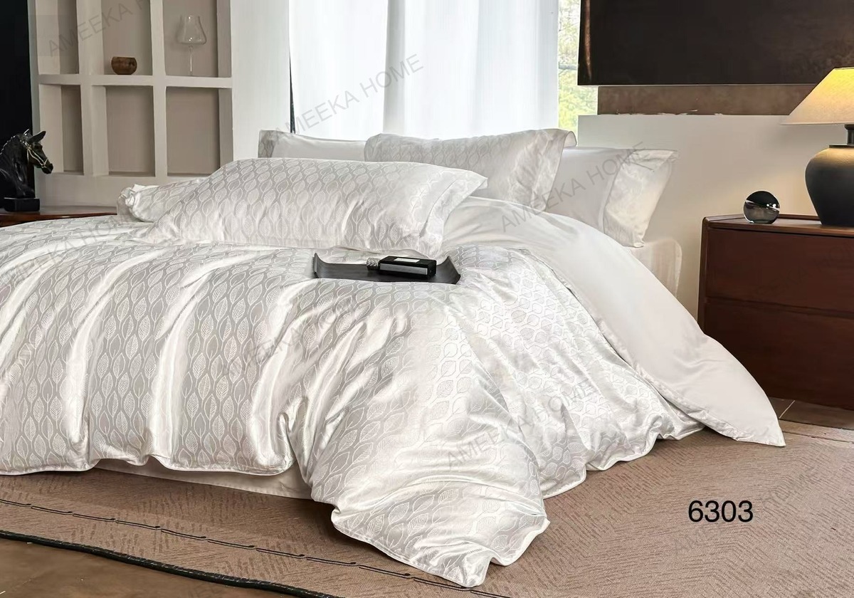 European Jacquard & Patterned Bedding Collection · Photo 30