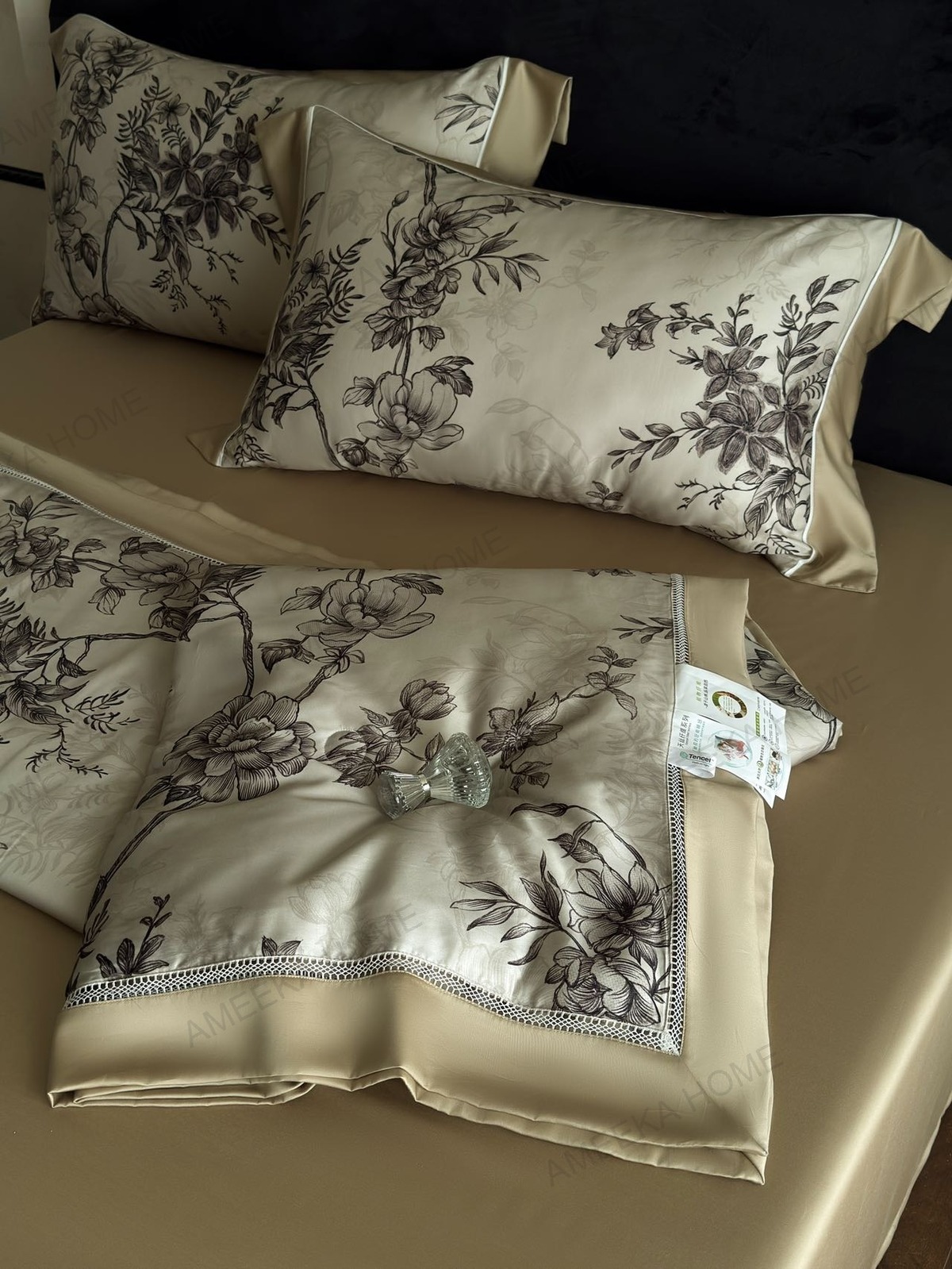 European Jacquard & Patterned Bedding Collection · Photo 49