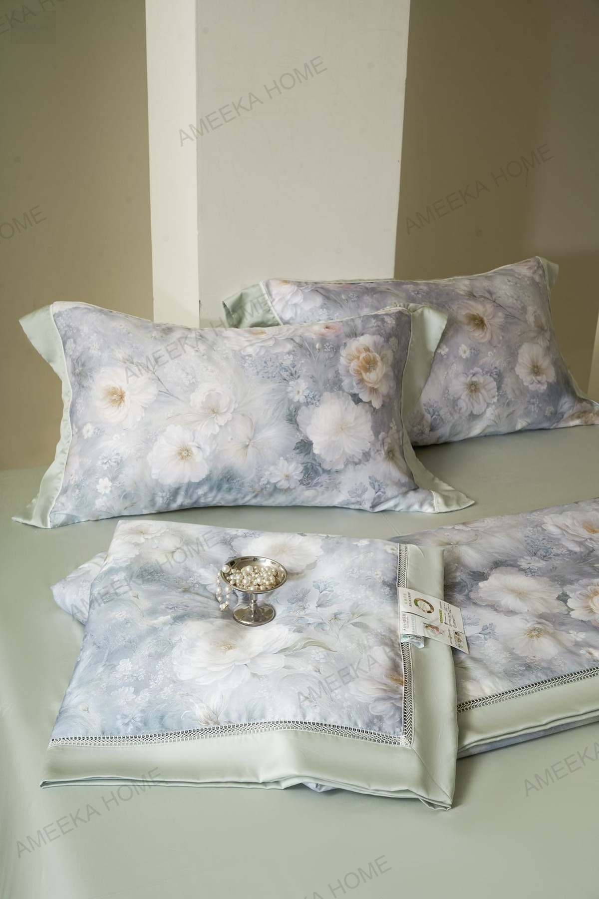 European Jacquard & Patterned Bedding Collection · Photo 53