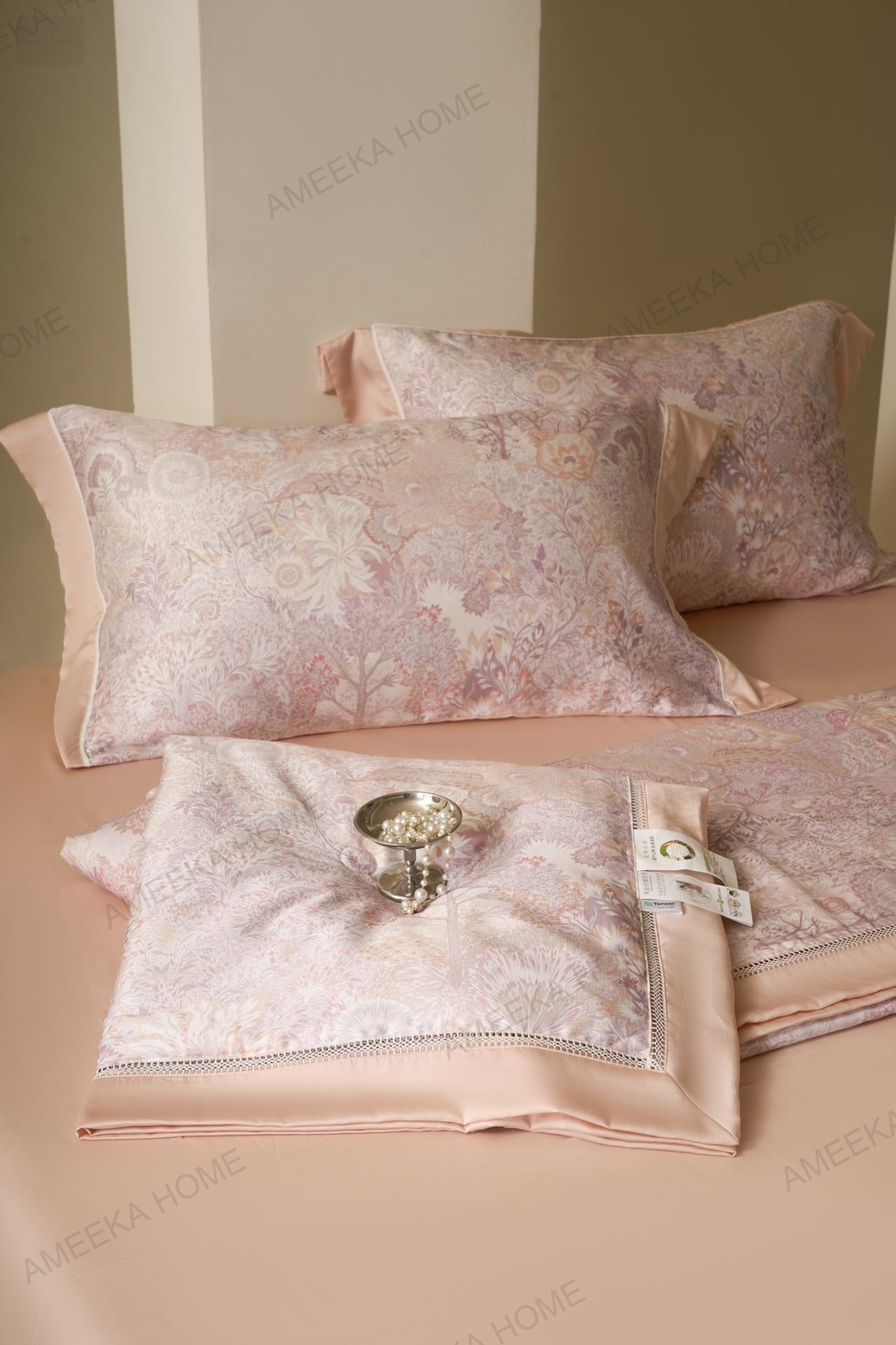 European Jacquard & Patterned Bedding Collection · Photo 54