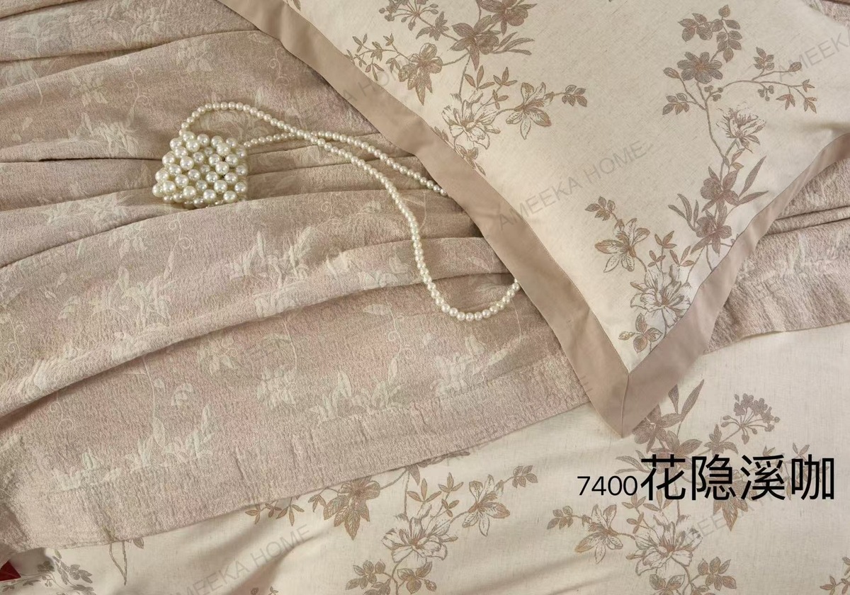 European Jacquard & Patterned Bedding Collection · Photo 110
