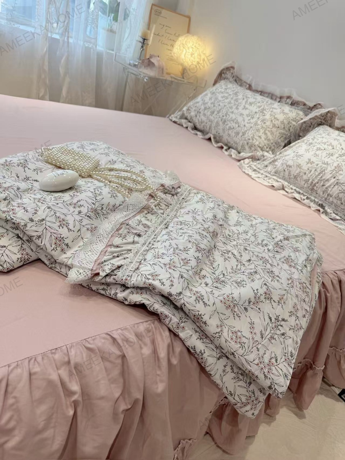 Soft Romantic Lace Collection · Photo 8