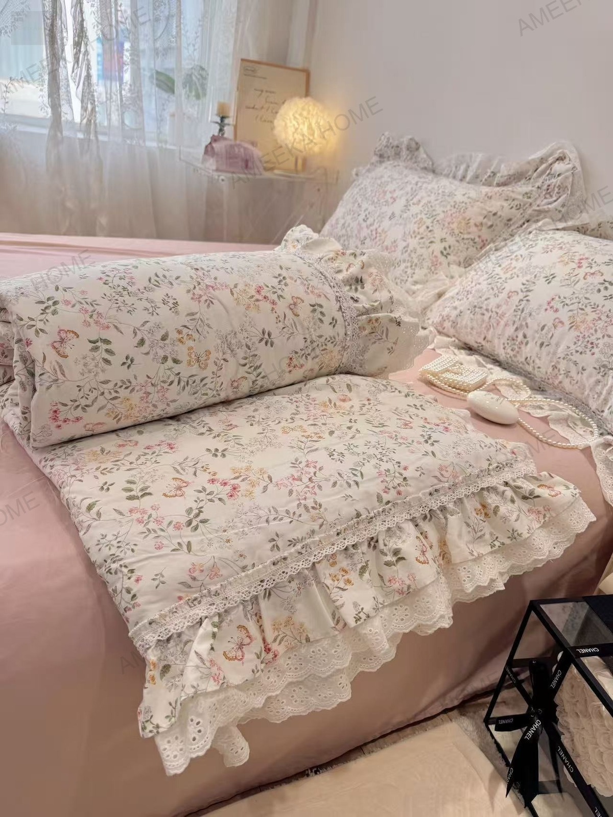 Soft Romantic Lace Collection · Photo 14
