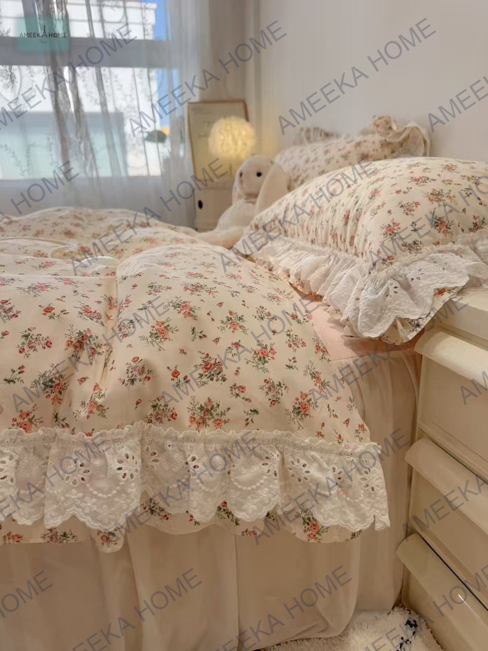 Soft Romantic Lace Collection gallery 15