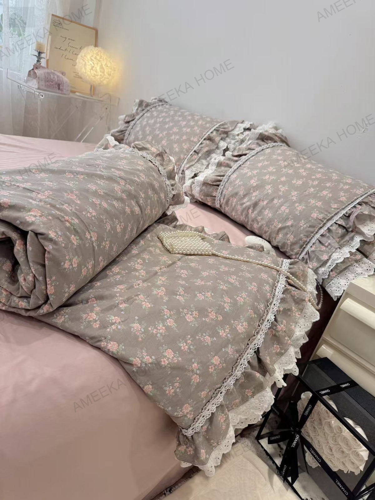 Soft Romantic Lace Collection · Photo 17