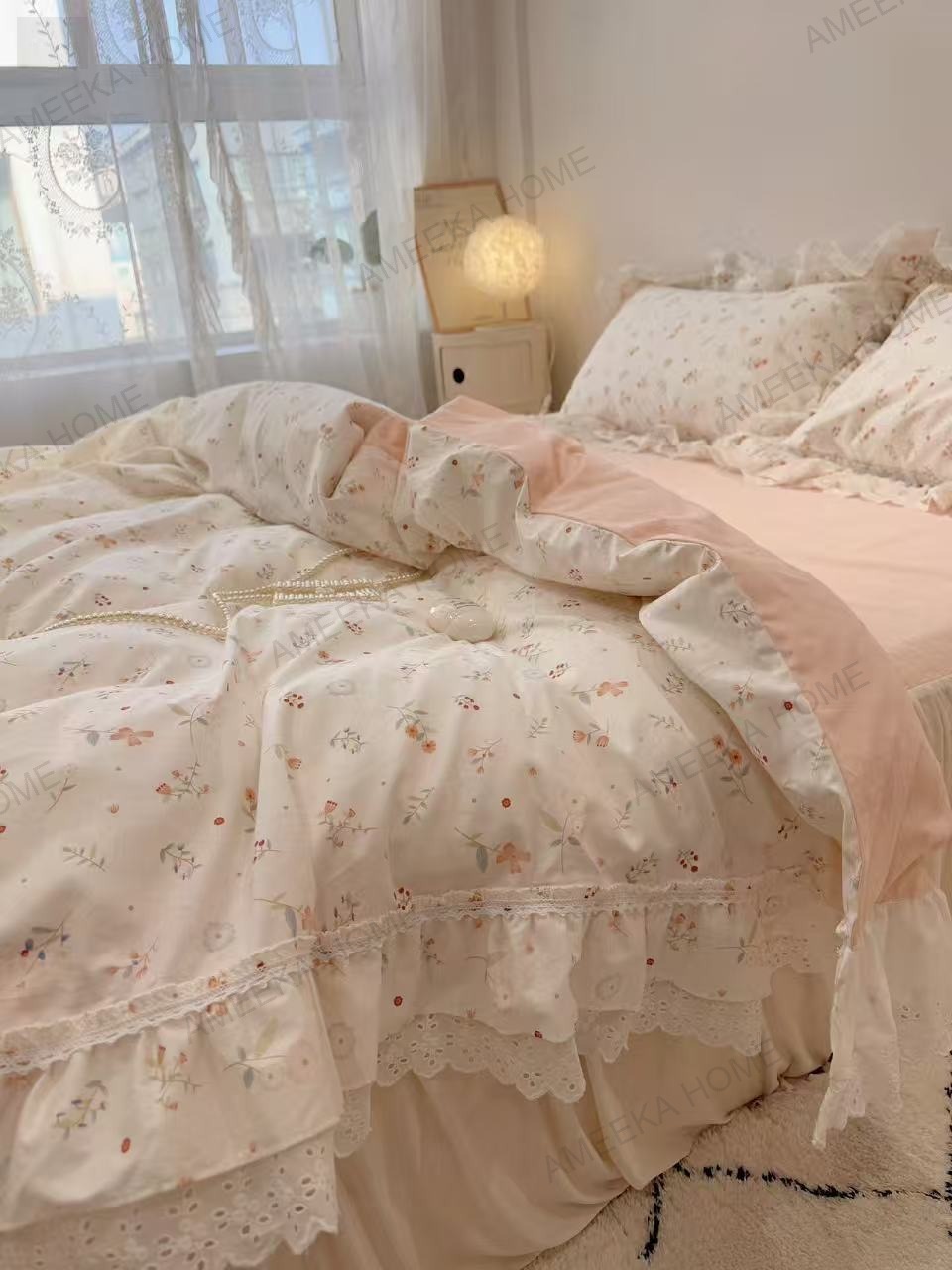 Soft Romantic Lace Collection · Photo 27