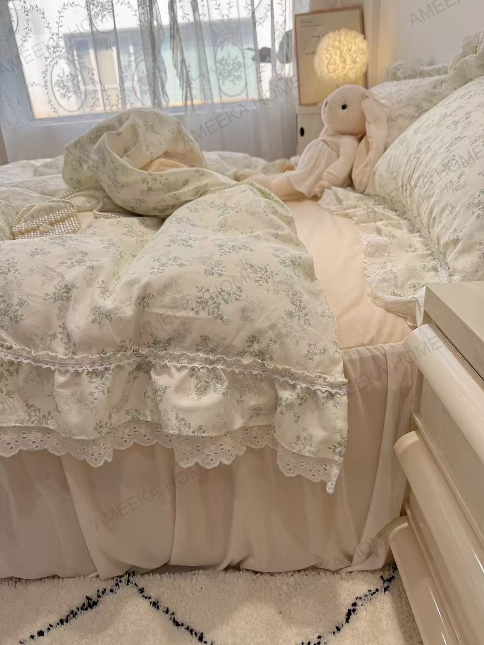 Soft Romantic Lace Collection · Photo 32