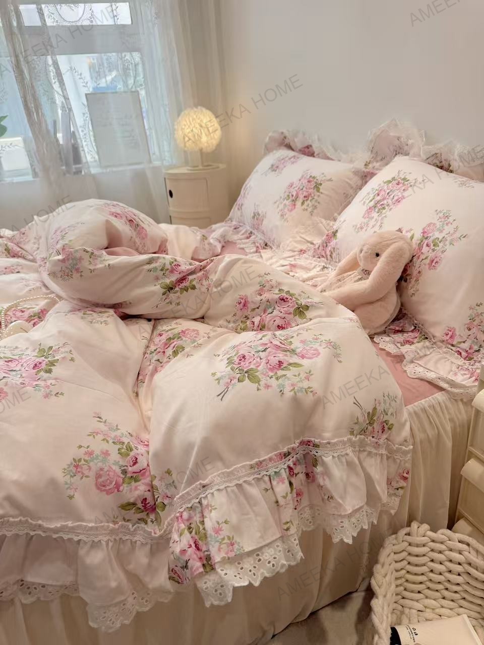 Soft Romantic Lace Collection · Photo 61