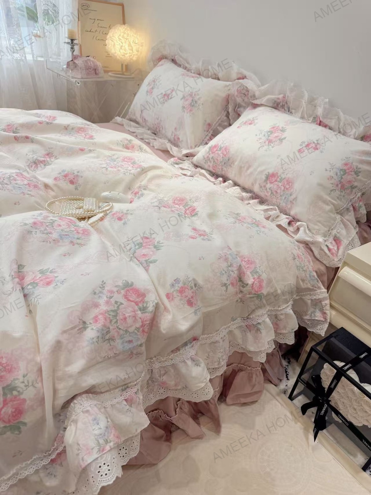 Soft Romantic Lace Collection · Photo 72