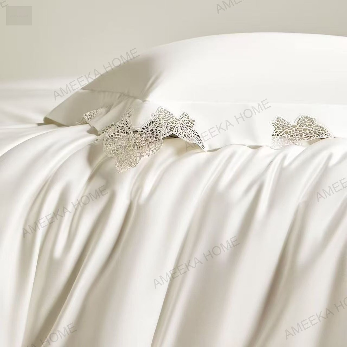Premium Lace Bedding Collection · Photo 73
