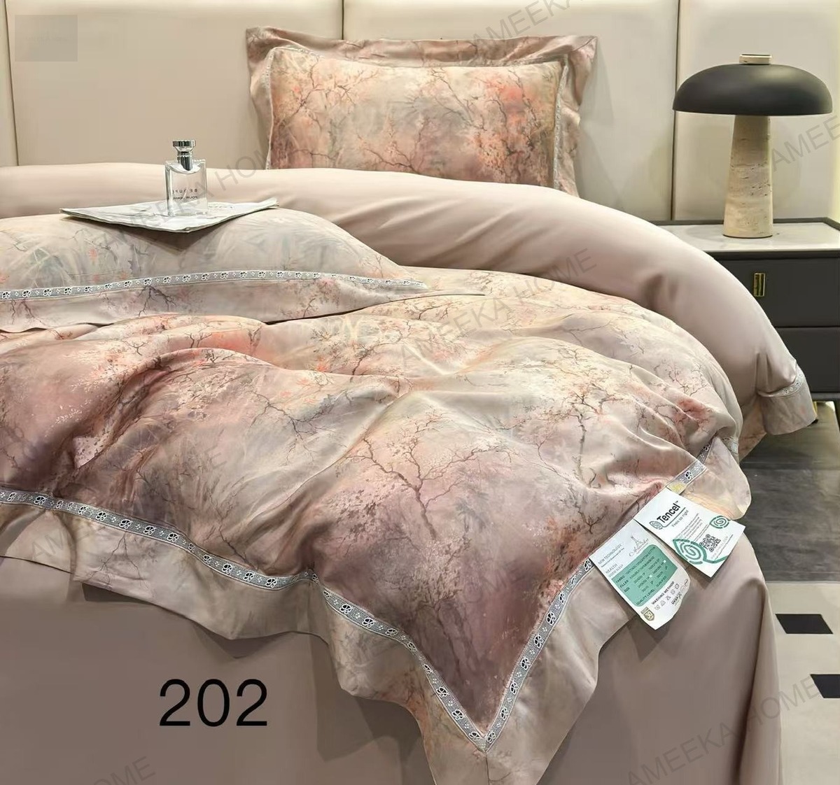 Artful Printed Bedding Collection · Photo 7